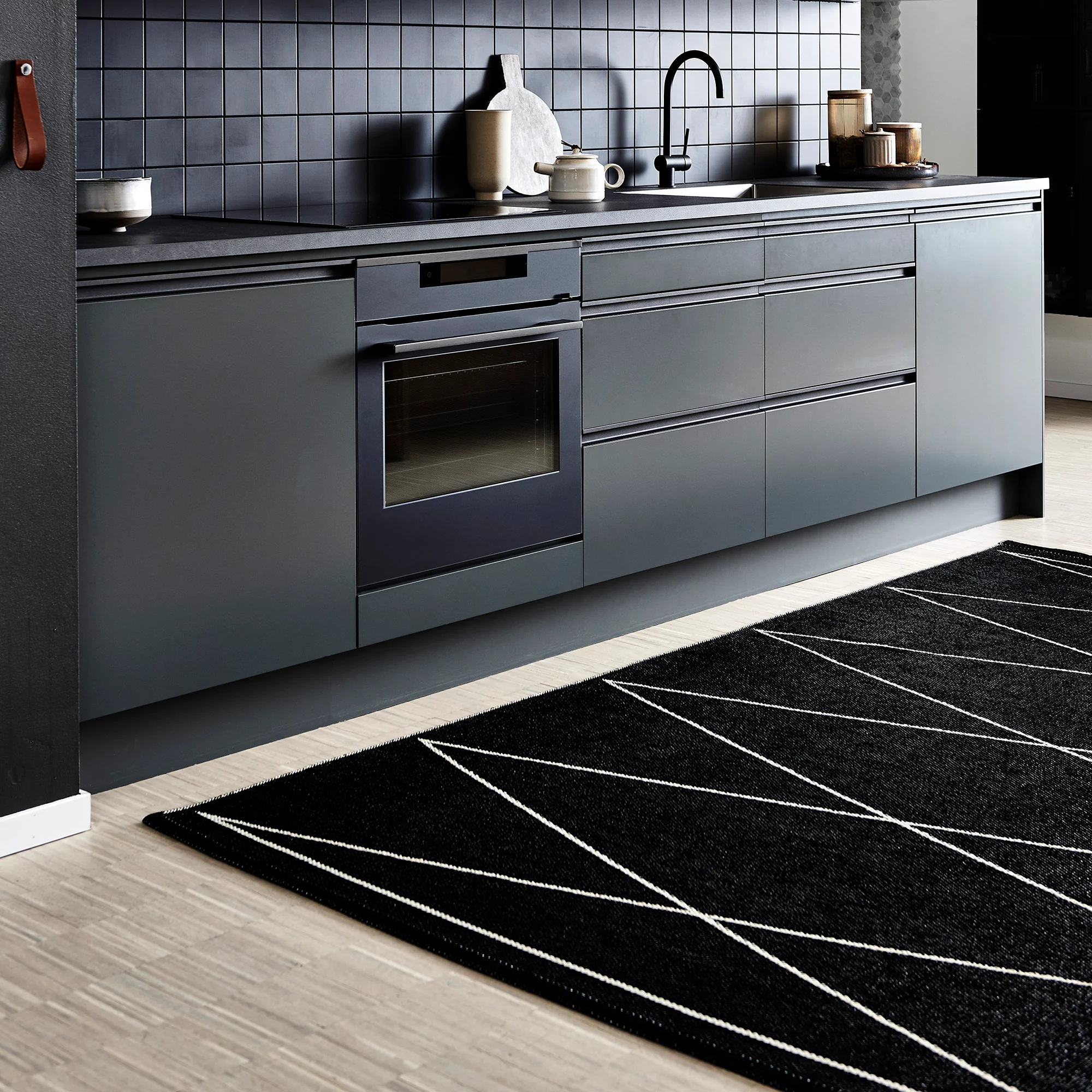 Product image 166